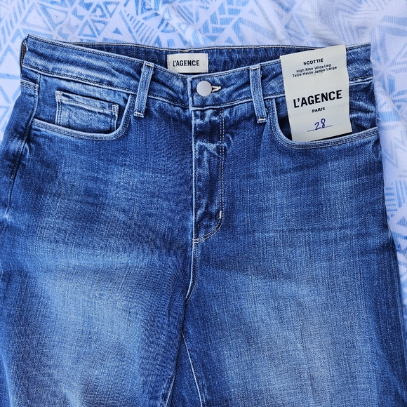 ⭐NWT⭐L'Agence Scottie Wide Leg Jeans Blue 28" waist USA made - Picture 6 of 11